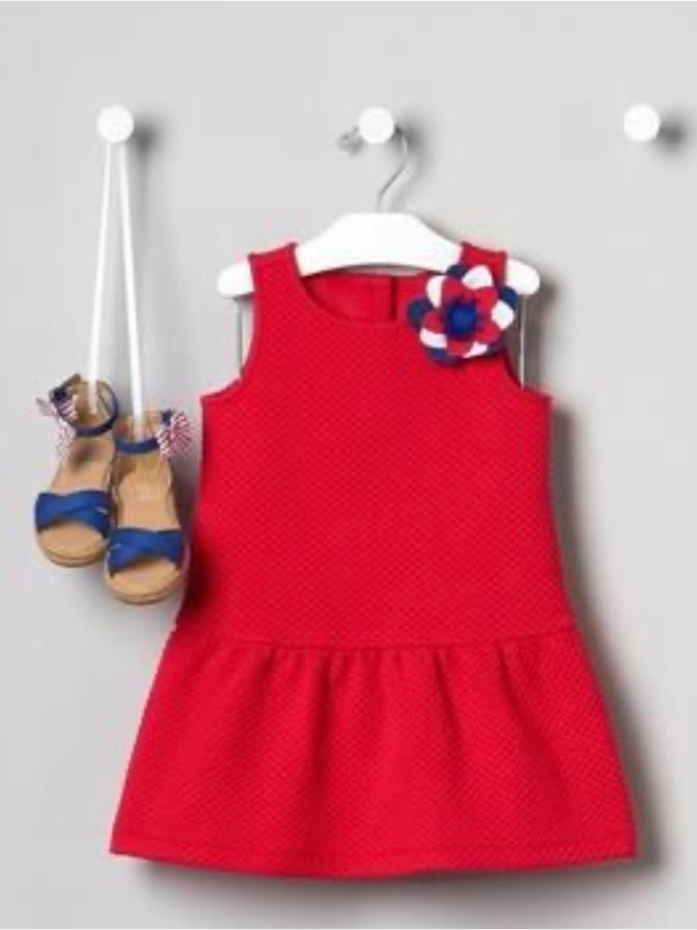 Janie and Jack Red Sleeveless Textured Dress with Navy & White Flower 12-18 mo